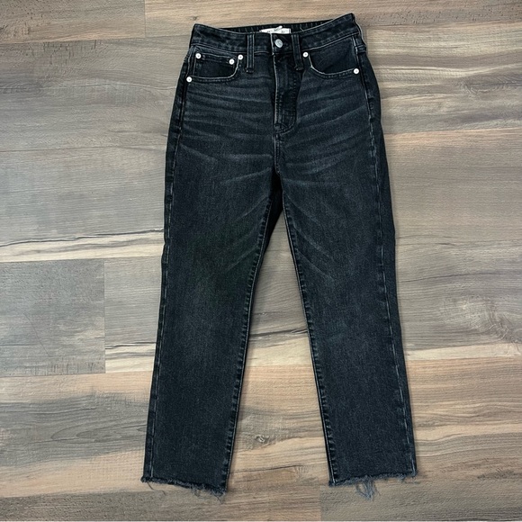 Madewell Denim - Madewell The Curvy Perfect Vintage Cropped Jean Lunar Wash Size 25P